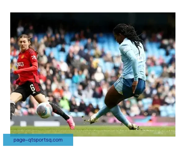 曼联女足大胜西部流浪女足四球迎来精彩胜利展现强大实力